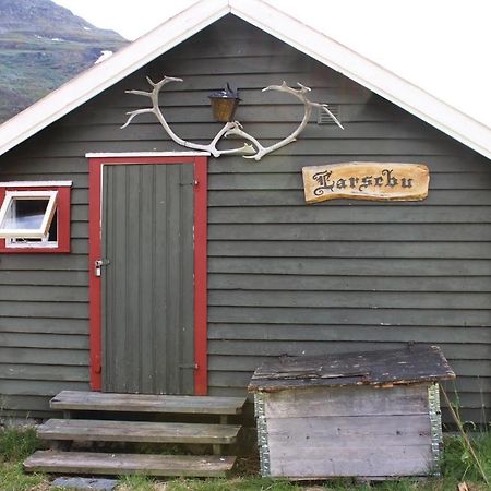 Awesome Home In Borgund With Kitchenette Exterior photo