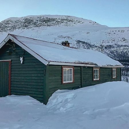 Awesome Home In Borgund With Kitchenette Exterior photo